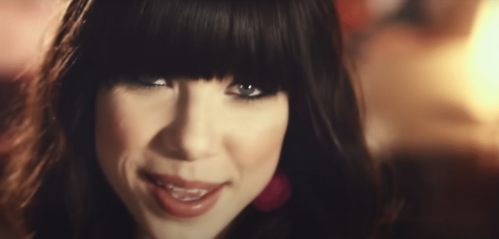 Call Me Maybe de Carly Rae Jepsen que significa y de que trata la canción.